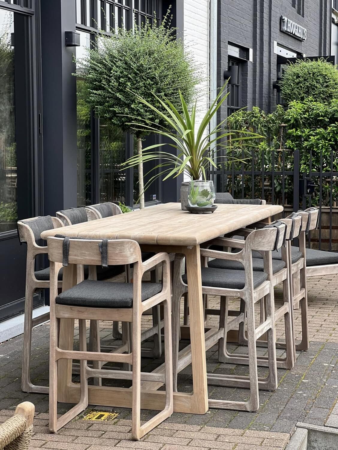 Exclusieve buitenmeubelen bij 't Hoogehuys: de grootste voorraad van de Benelux - 453310520_883913587104933_8011179192878735019_n